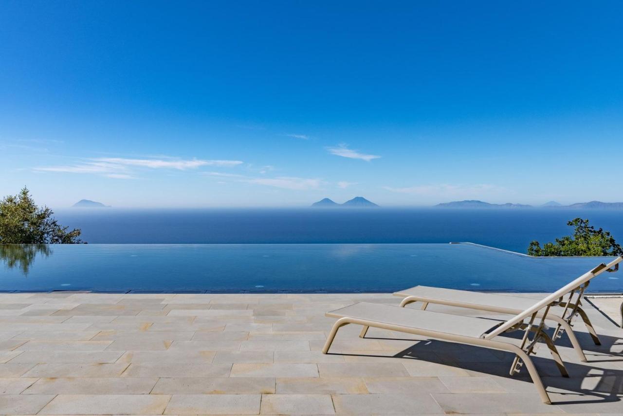 Maina Country Resort Naso ภายนอก รูปภาพ